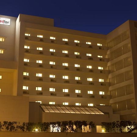 Red Fox By Lemon Tree Hotels, East Delhi Екстериор снимка
