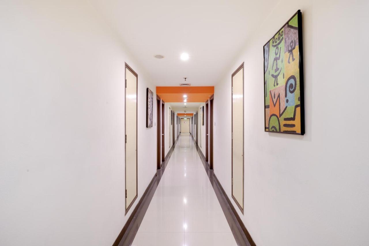 Red Fox By Lemon Tree Hotels, East Delhi Екстериор снимка