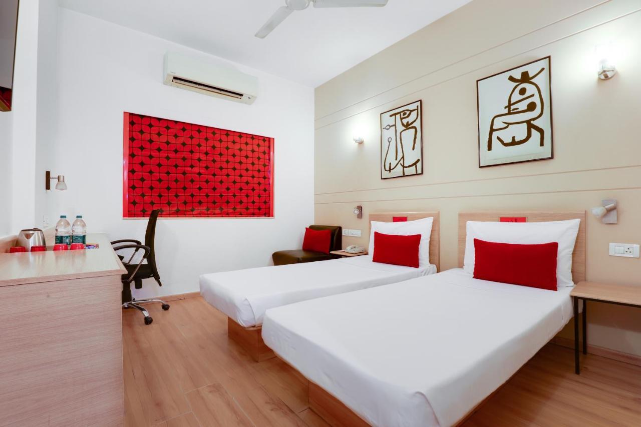 Red Fox By Lemon Tree Hotels, East Delhi Екстериор снимка
