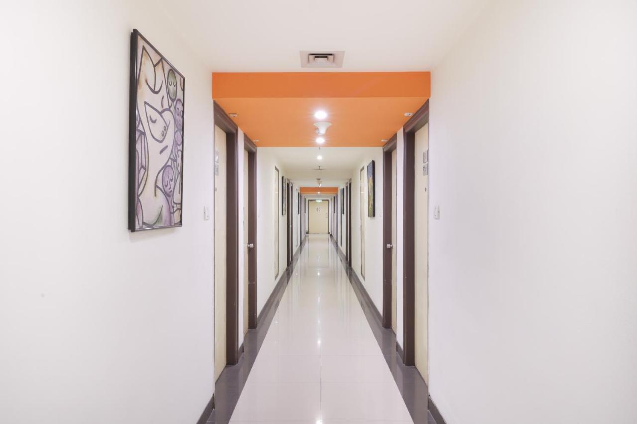 Red Fox By Lemon Tree Hotels, East Delhi Екстериор снимка