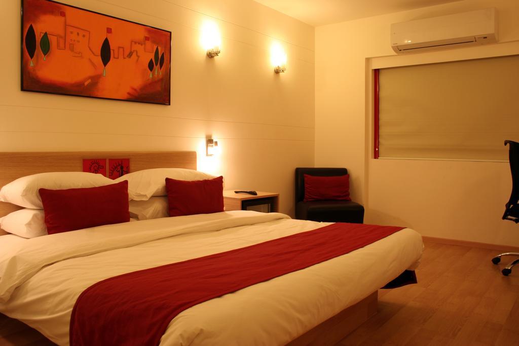 Red Fox By Lemon Tree Hotels, East Delhi Екстериор снимка